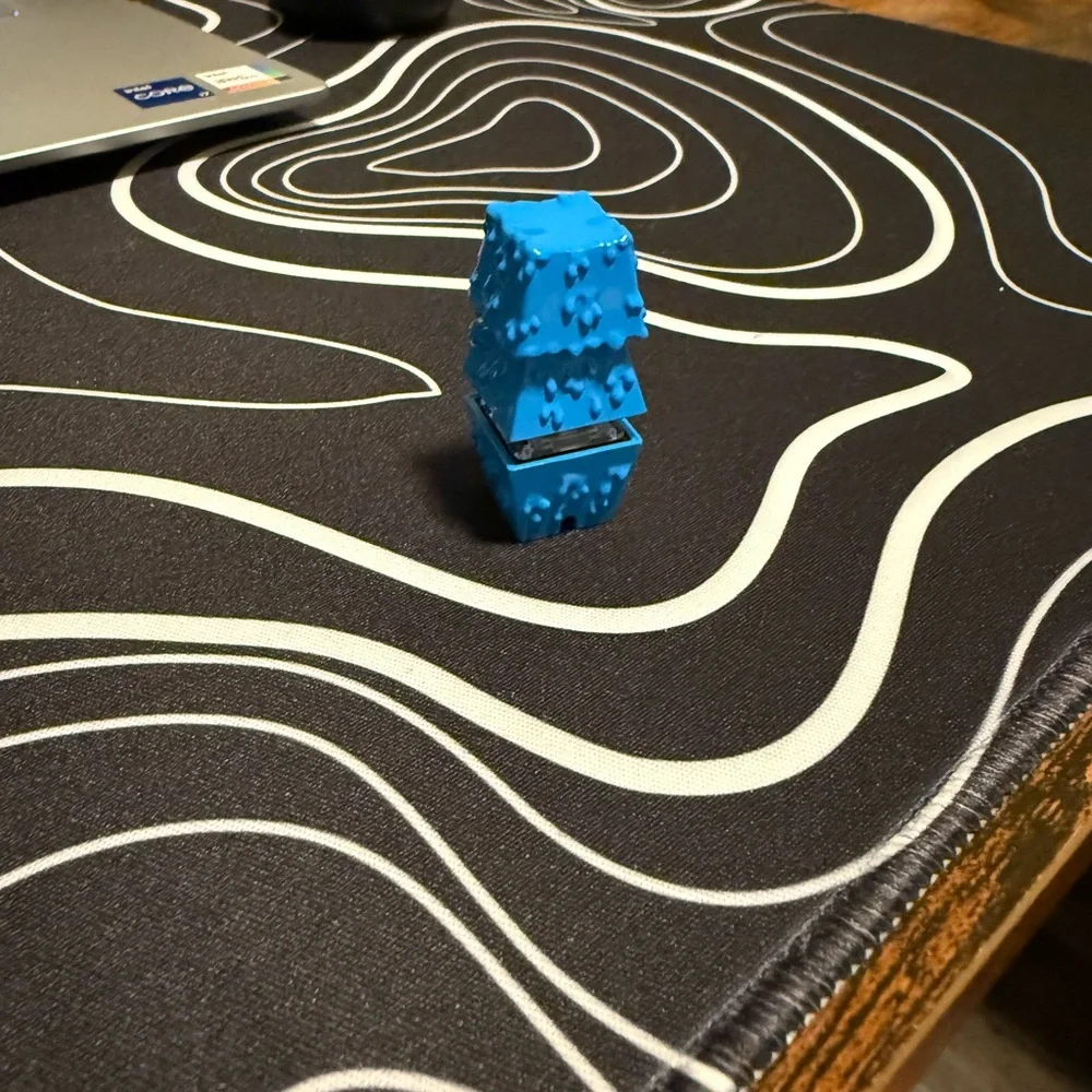 Unboxed Tap Cap Blue Slime Guy 2nd Drop Lacy x Clix